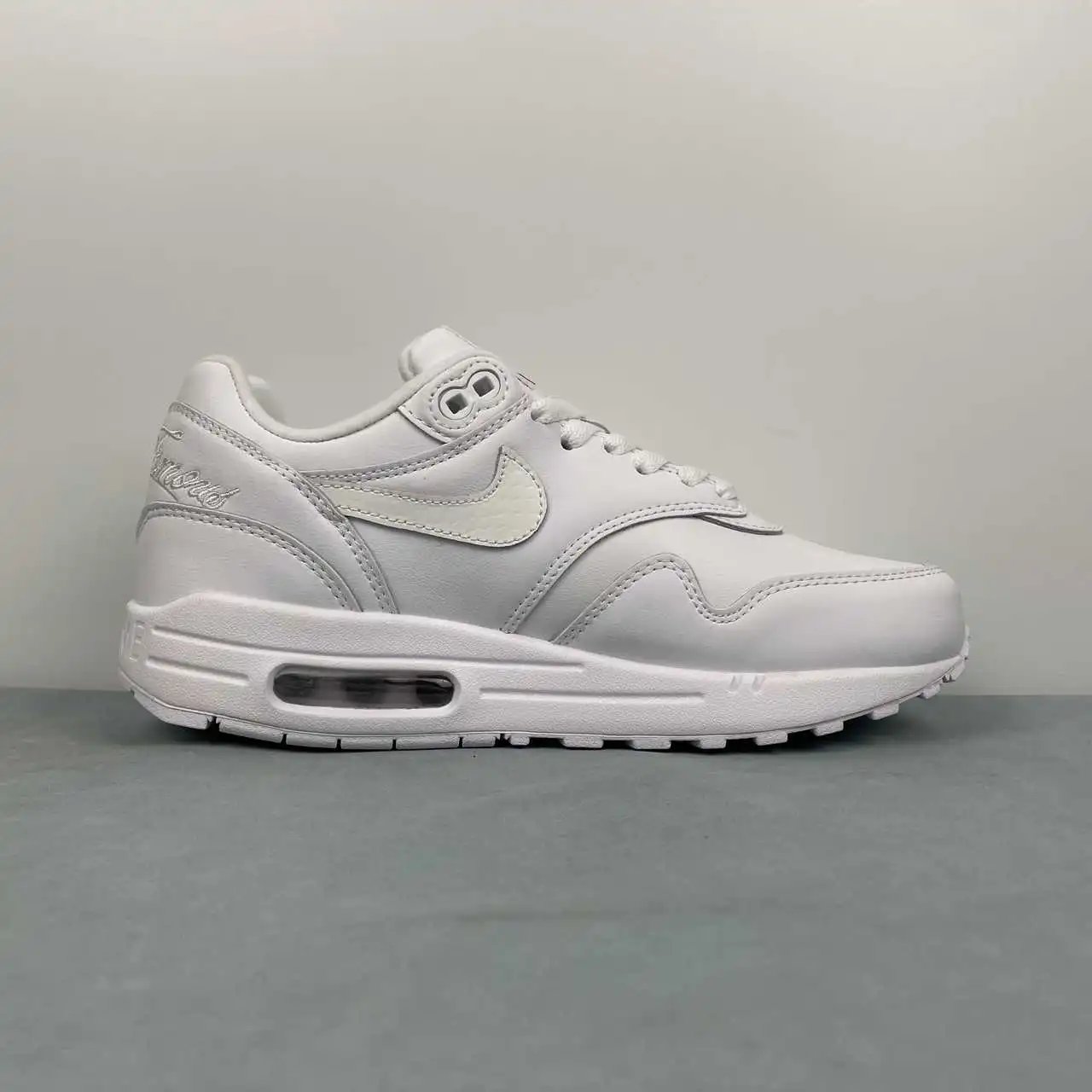 Nike Air Max1 HF8813-100 thumbnail 4