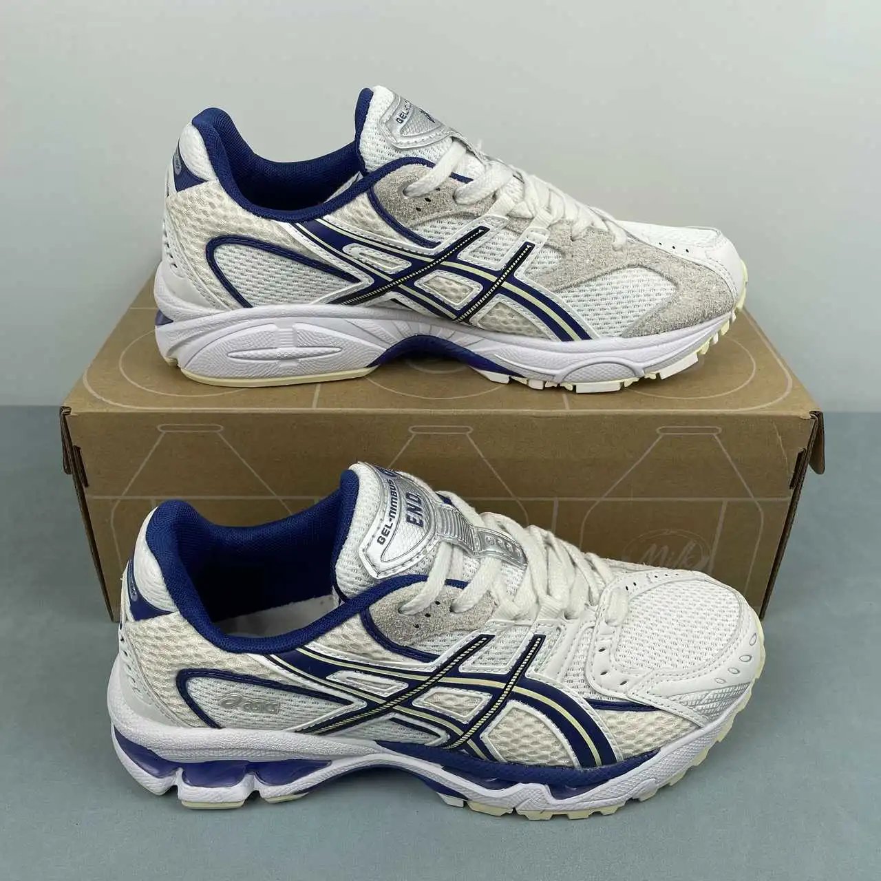 Asics GEL-NIMBUS 10.1 1203A875-250