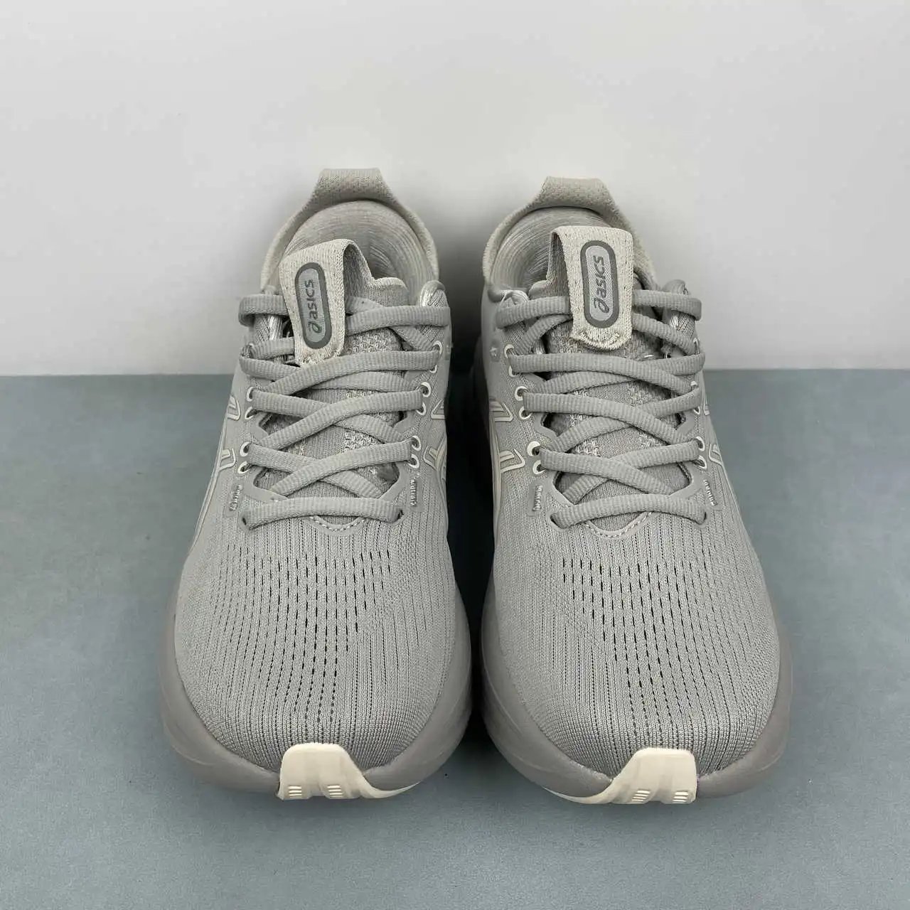Asics GEL-NIMBUS 28 1011C127-021 thumbnail 3