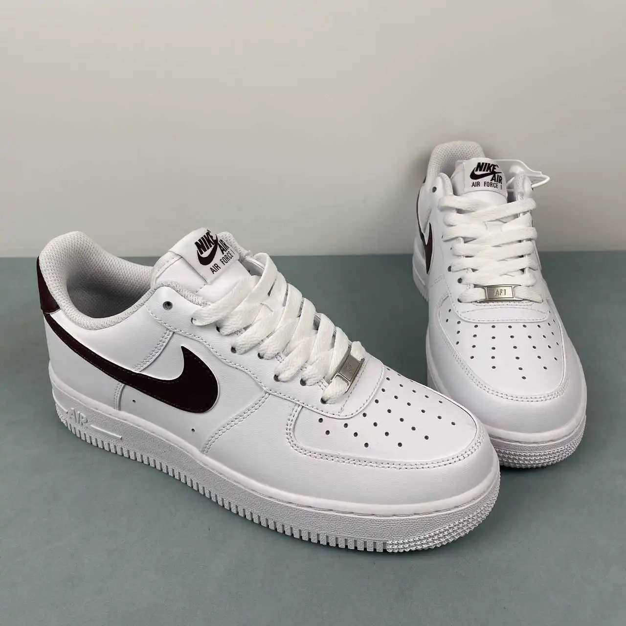 Nike Air Force 1 FJ4146-112 thumbnail 2