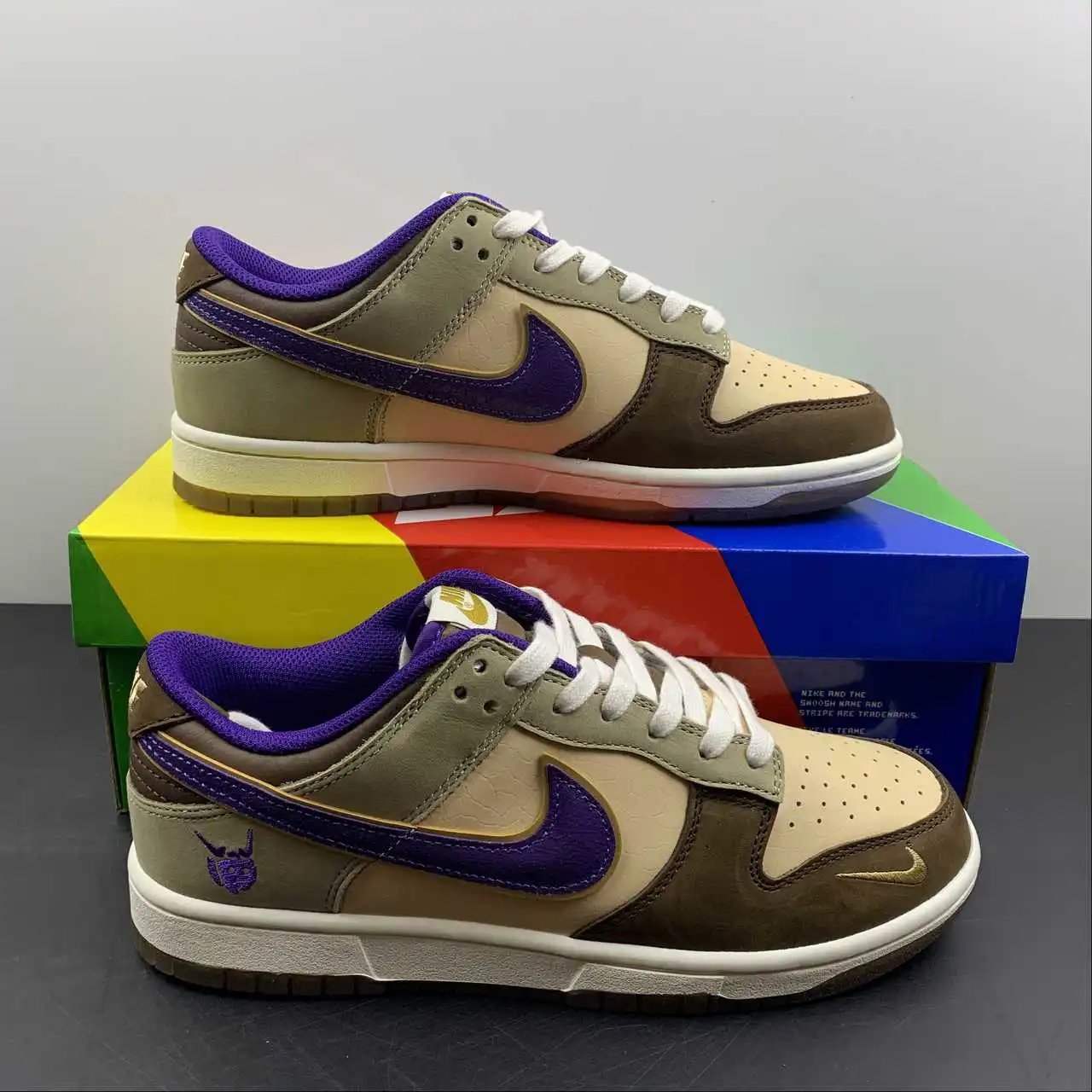 Nike Dunk Low DQ5009-268