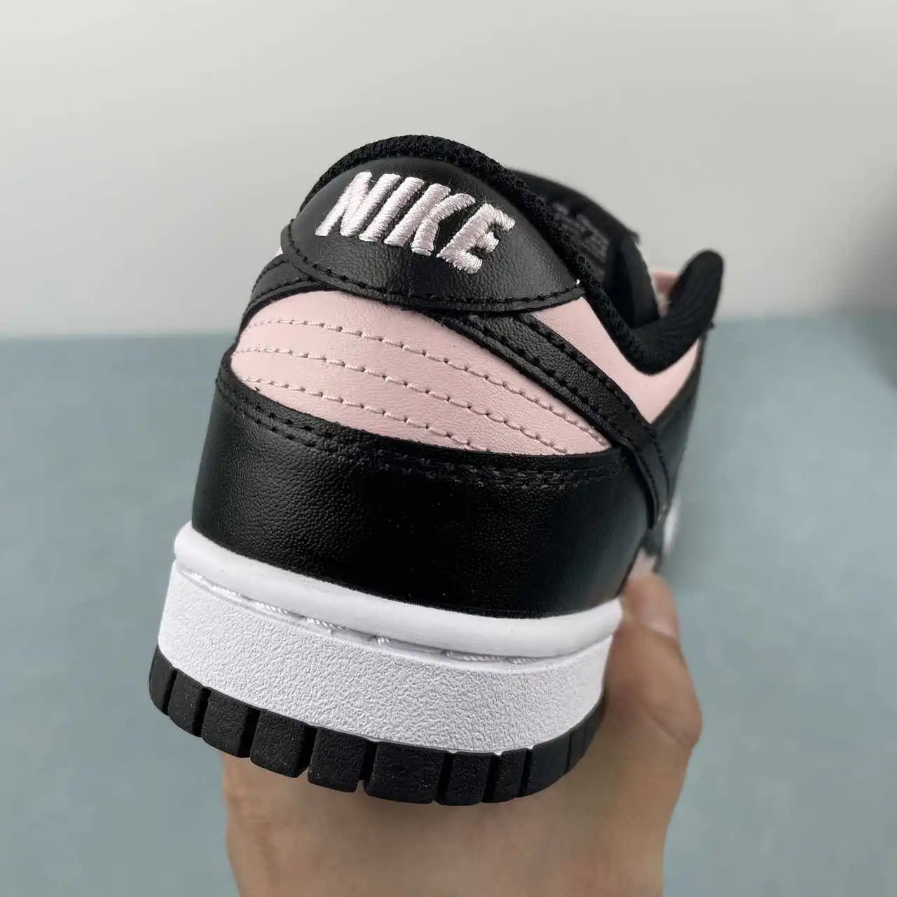 Nike Dunk Low CW1590-100 10