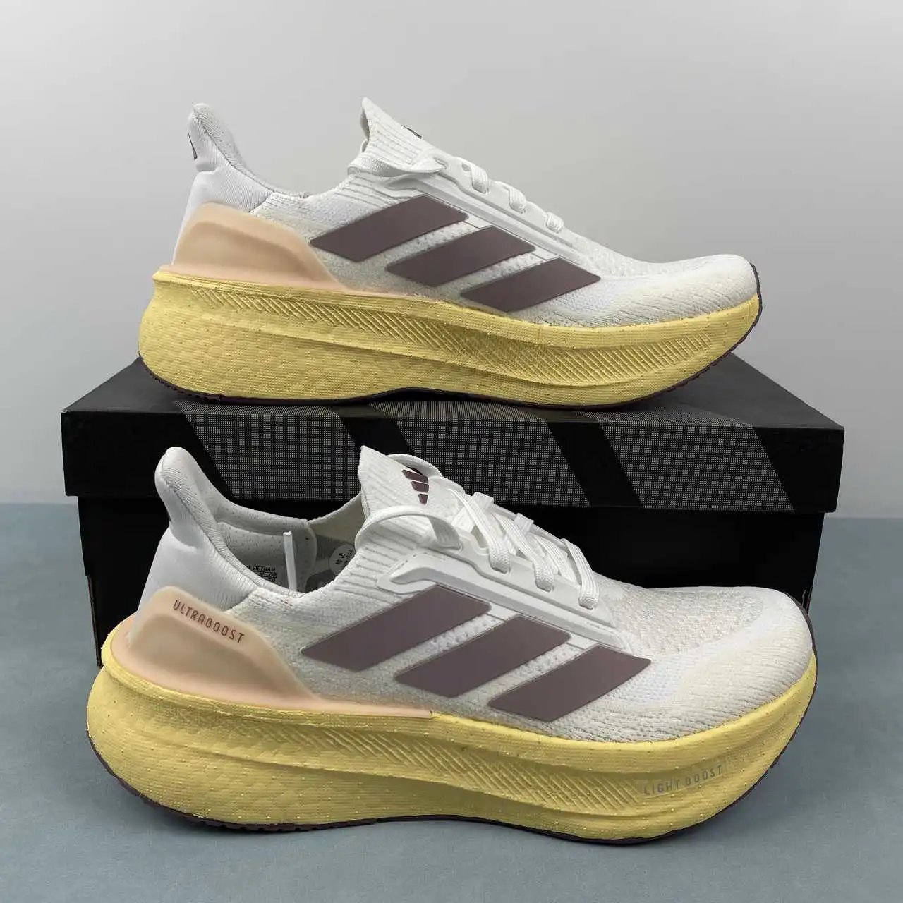 Adidas Ultra Boost 5X UB IH0685