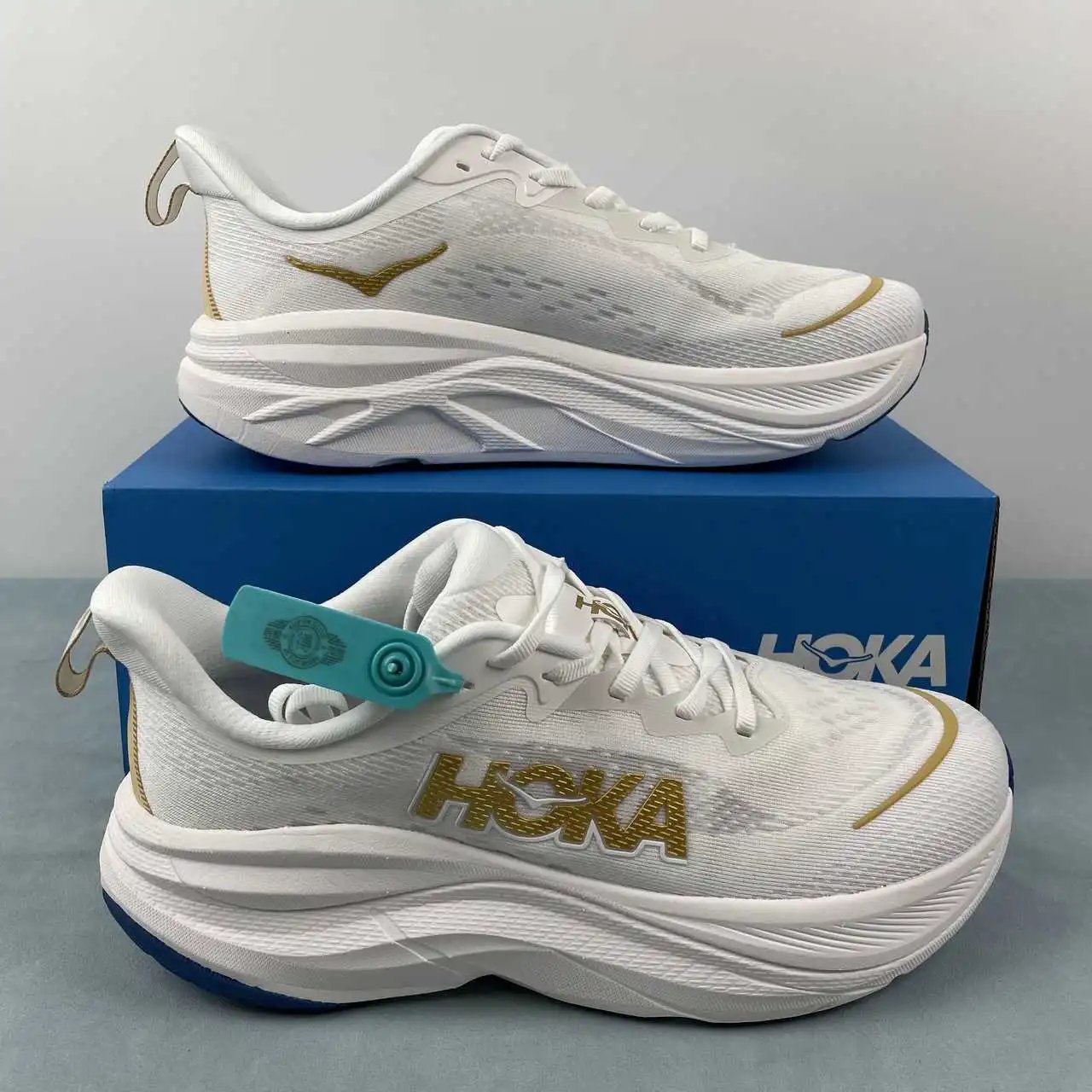 HOKA SKYFLOW 1155111-FTG