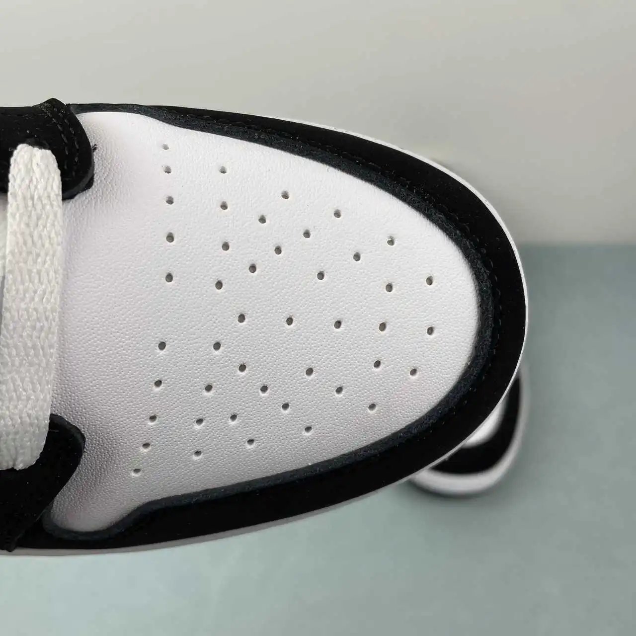 Air Jordan 1 Low HF3148-106 10