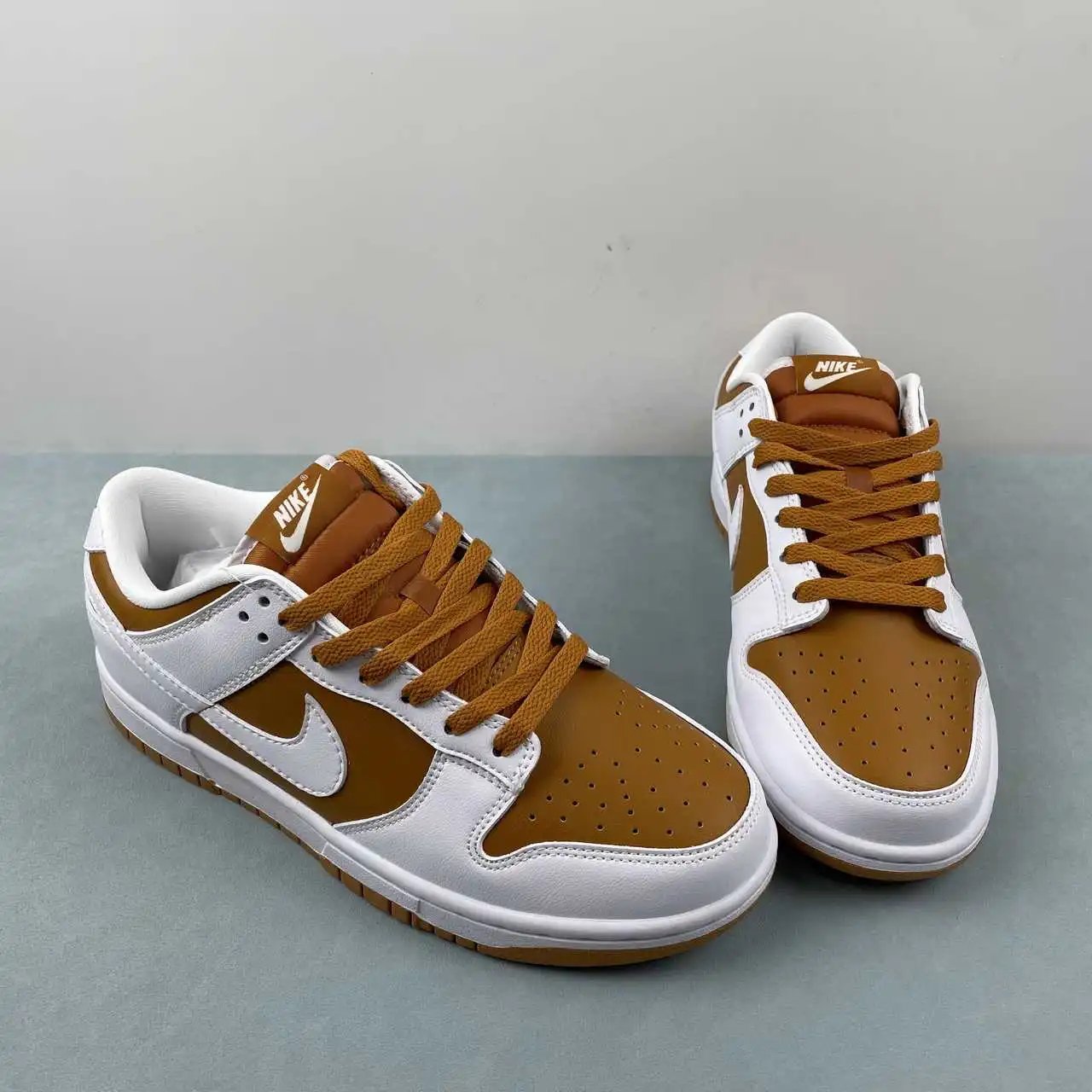 Nike Dunk Low FQ6965-700 thumbnail 2