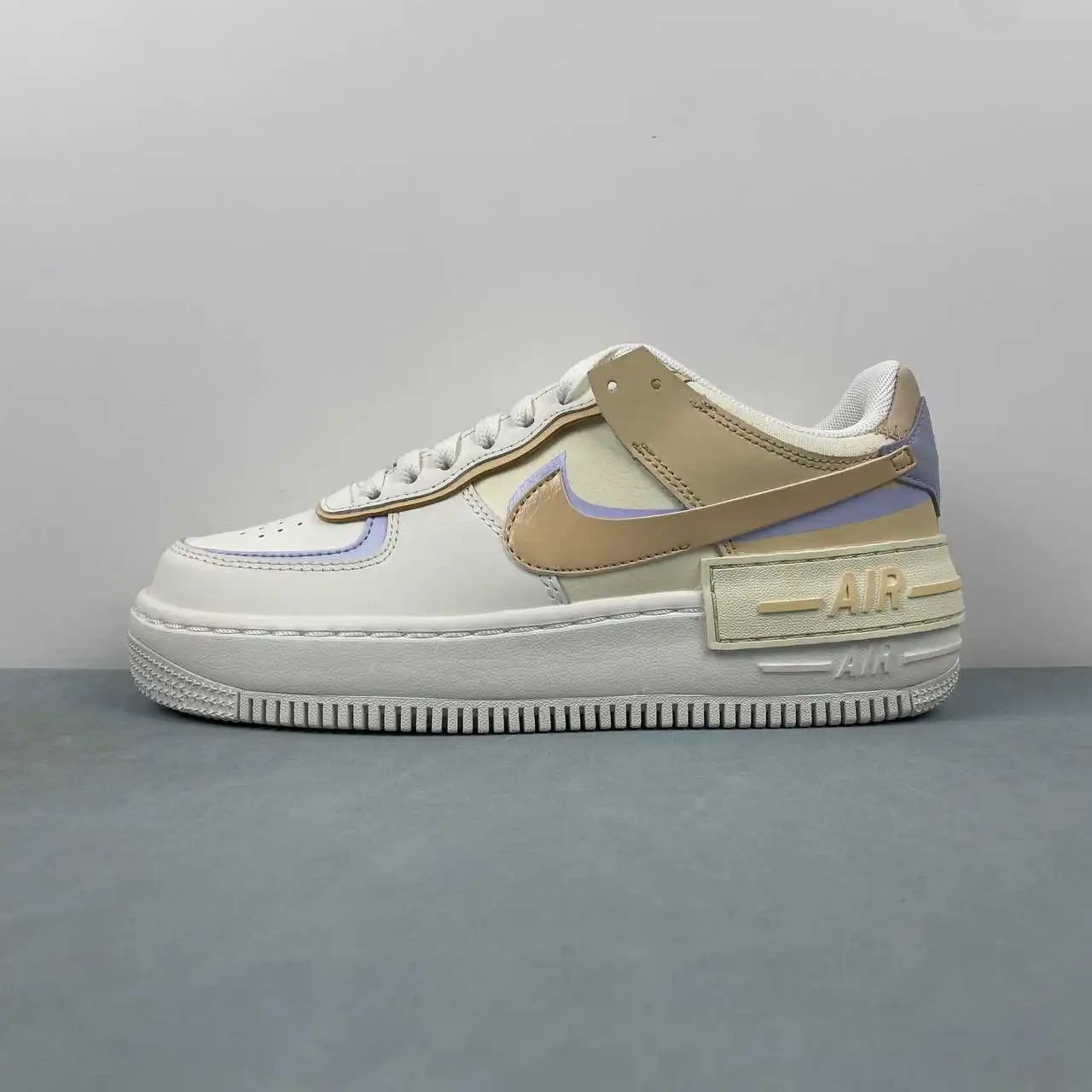 Nike Air Force 1 DZ1847-114 thumbnail 4