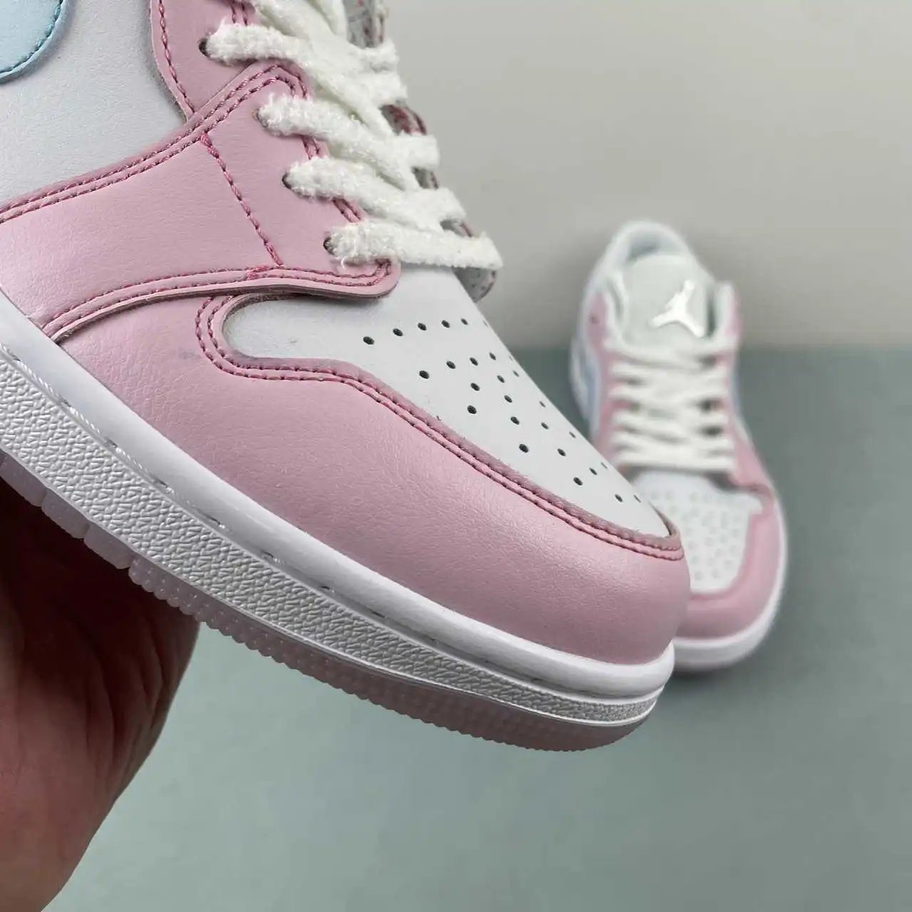 Air Jordan 1 Low HM3706-141 7