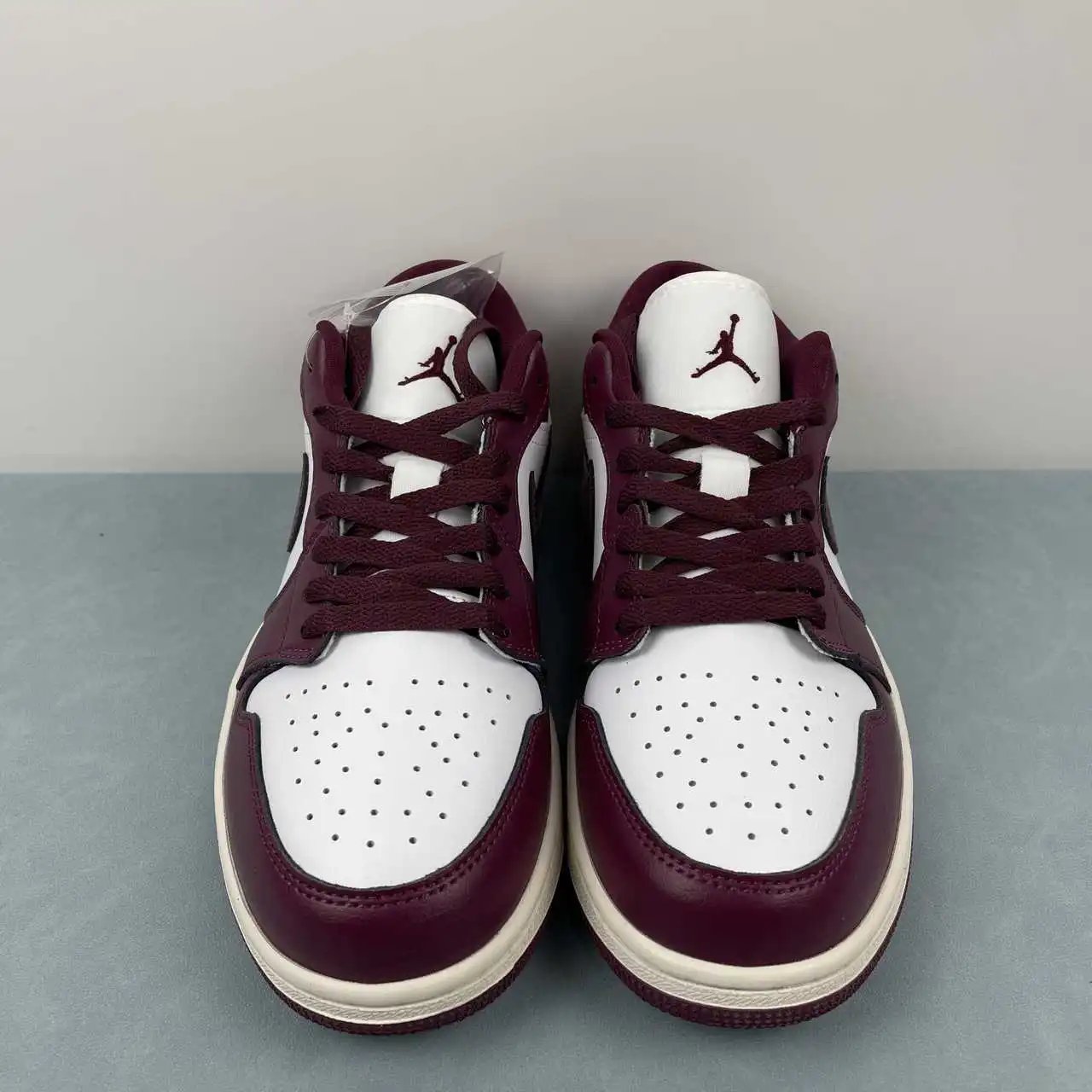 Air Jordan 1 Low DC0774-161 thumbnail 3