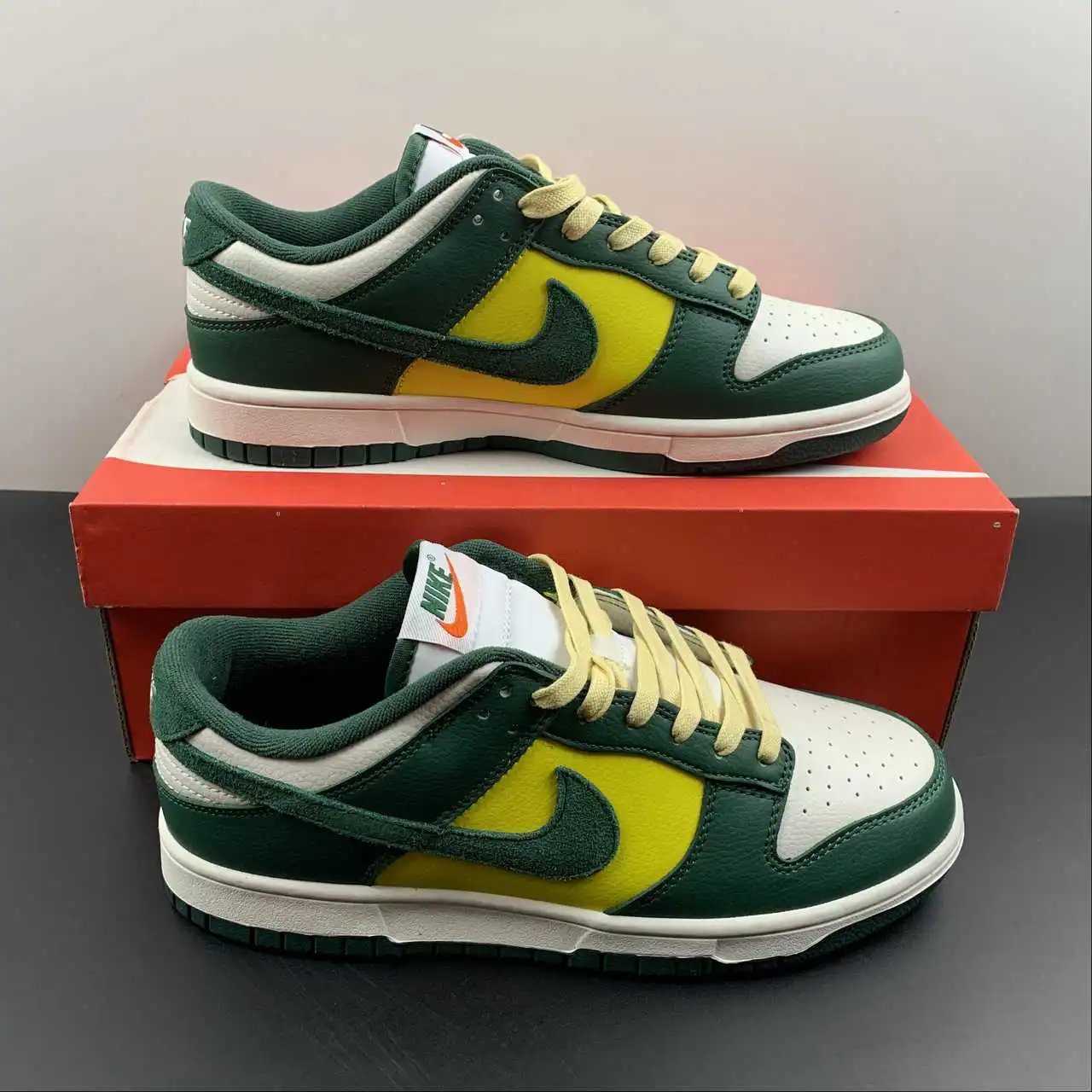 Nike Dunk Low FD0350-133