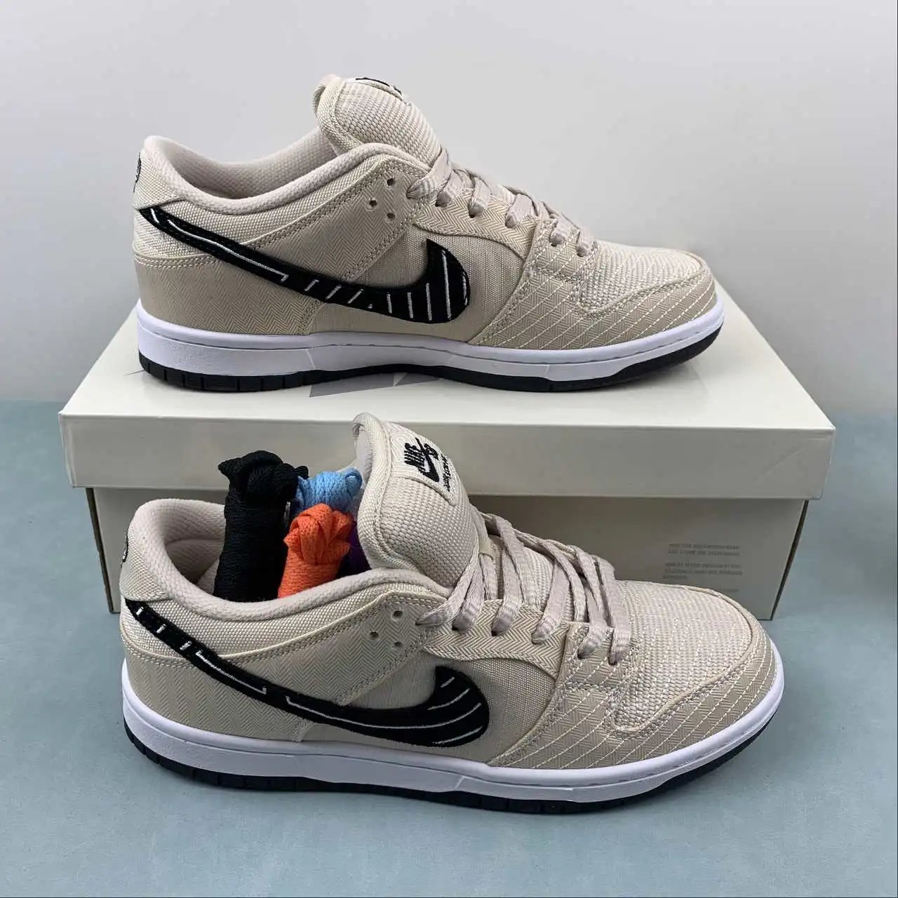 Nike Dunk Low FD2627-200