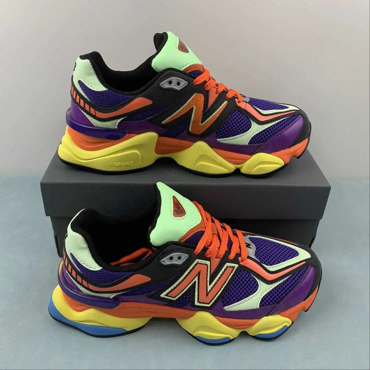 New Balance 9060 U9060NBX