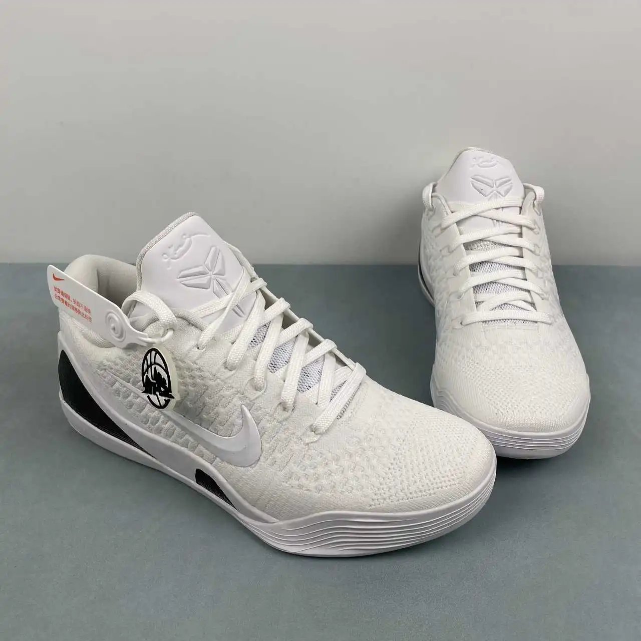 Nike KoBe FZ7334-100 thumbnail 2