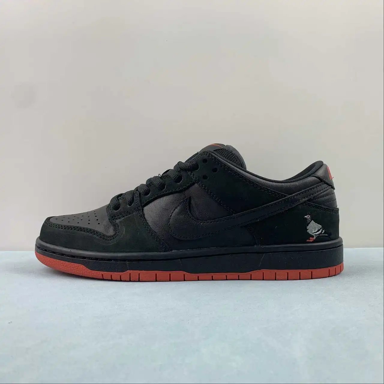 Nike Dunk Low 883232-008 thumbnail 4