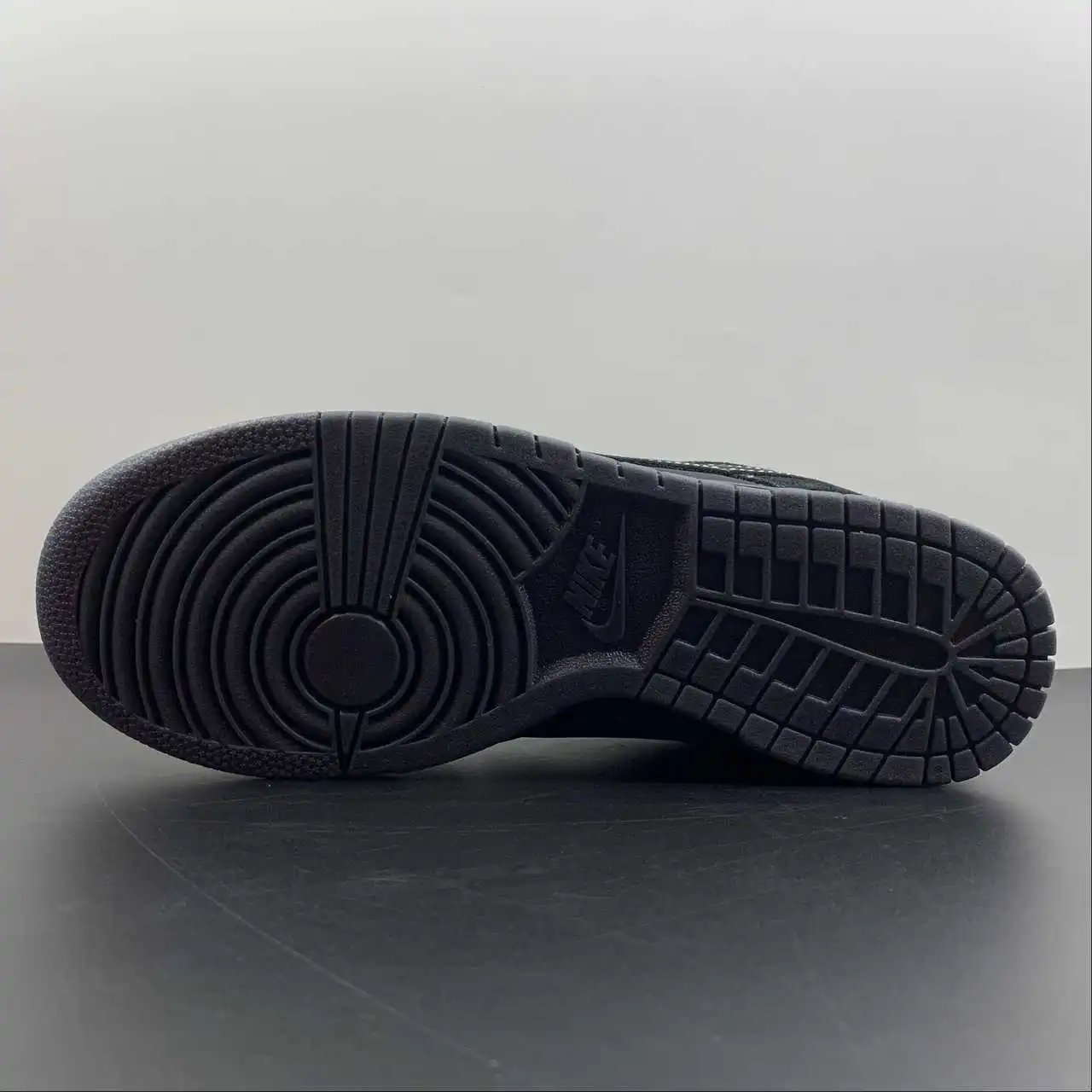 Nike Dunk Low DM7866-002 12
