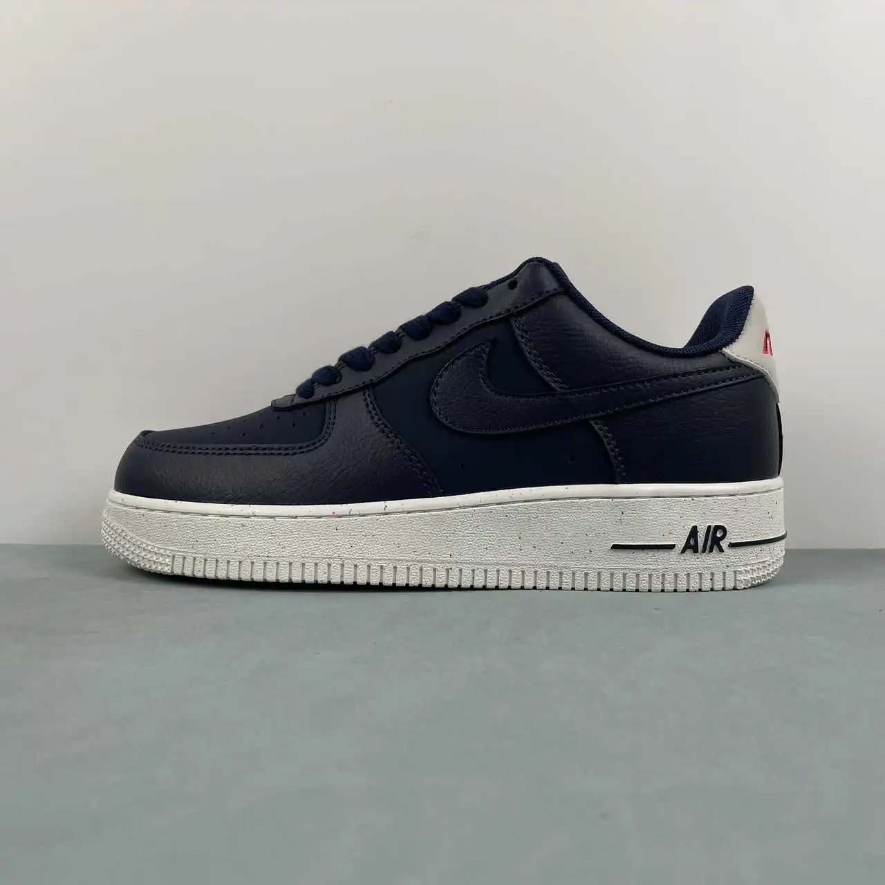 Nike Air Force 1 DZ2708-100 thumbnail 4