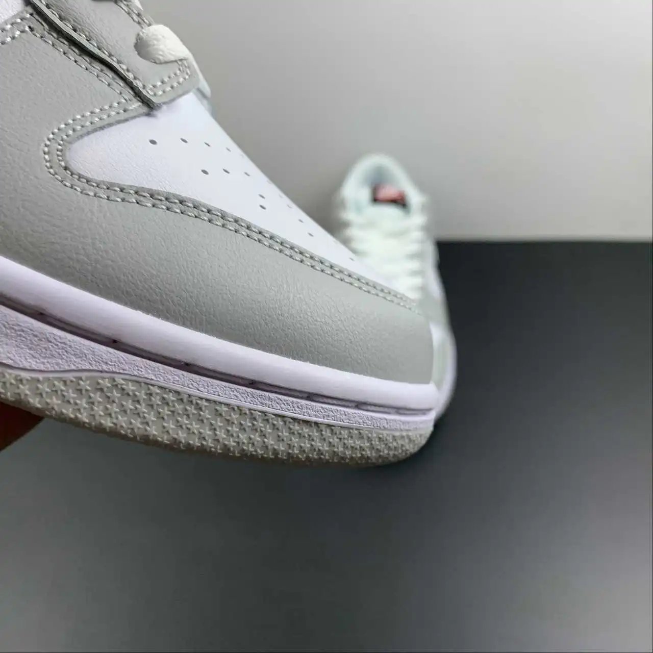 Nike Dunk Low DR9654-001 7