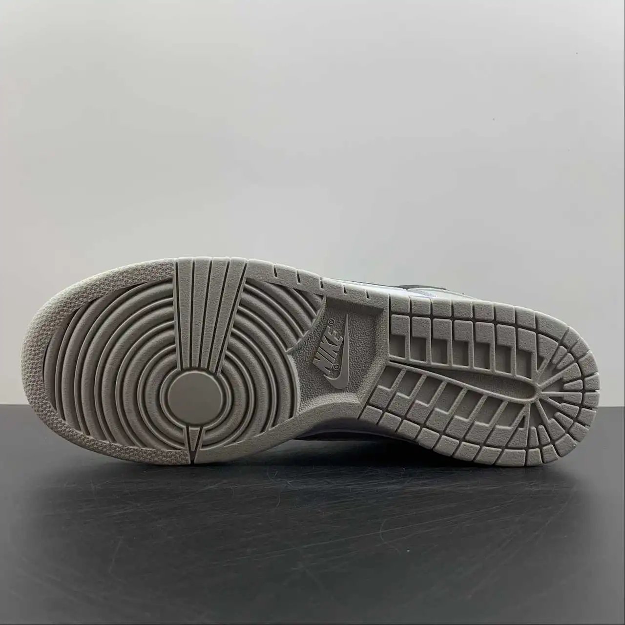 Nike Dunk Low DR9654-001 12