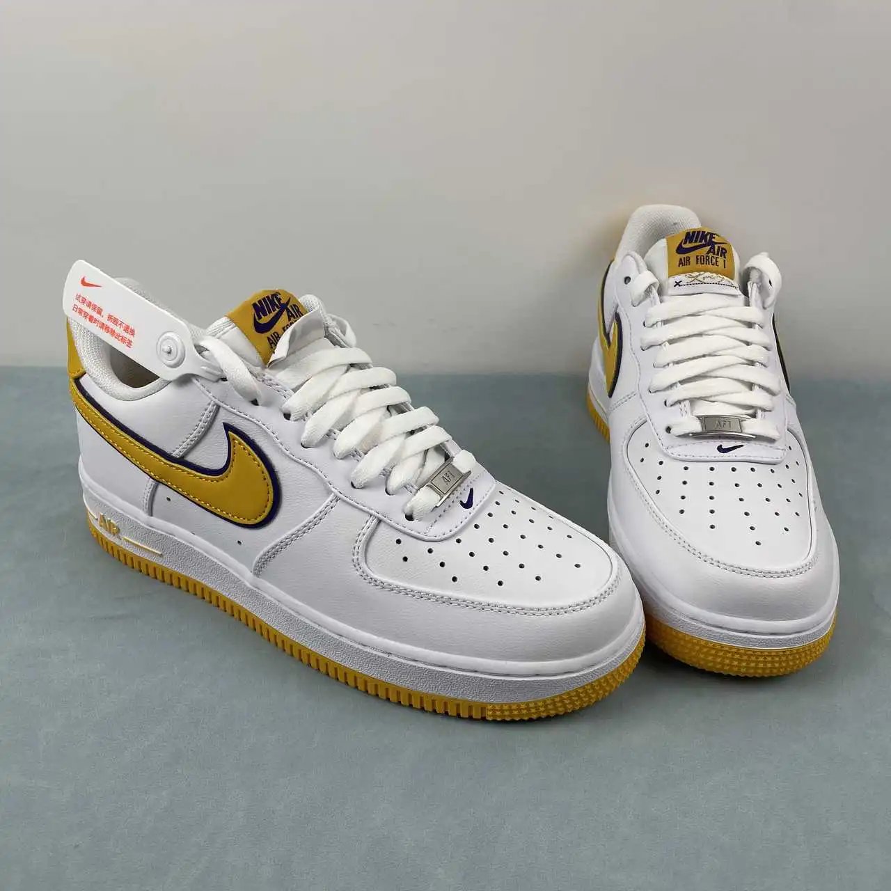 Nike Air Force 1 FZ1151-100 thumbnail 2