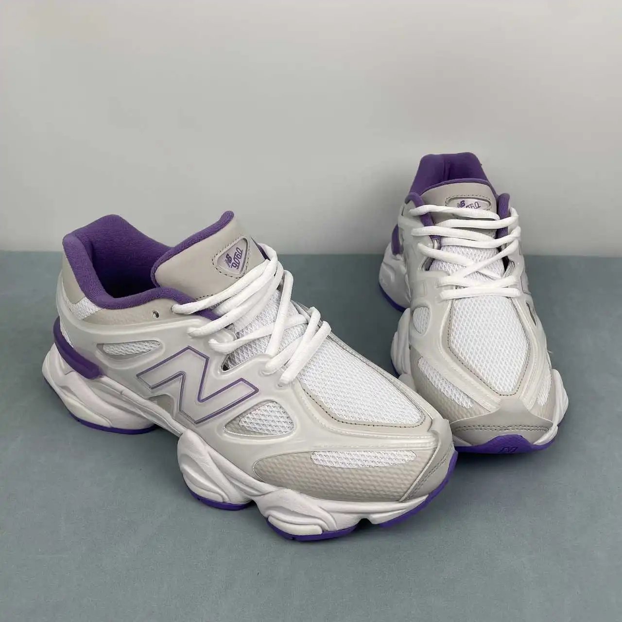 New Balance 9060 U9060AQY thumbnail 2