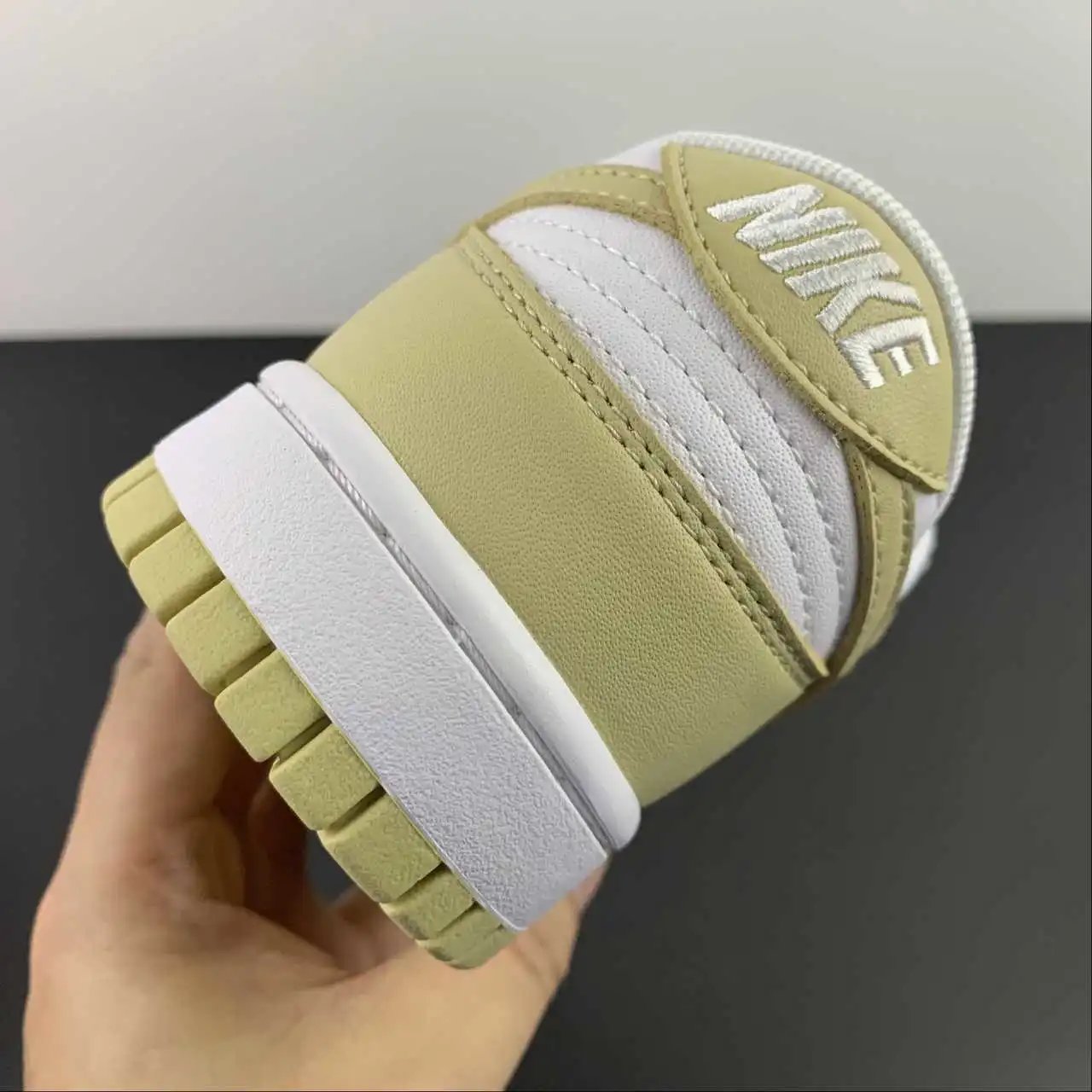 Nike Dunk Low DV0833-100 10