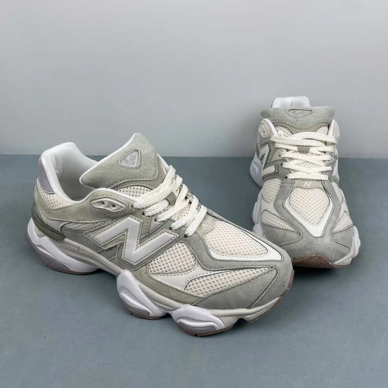 New Balance 9060 U9060AUC thumbnail 2