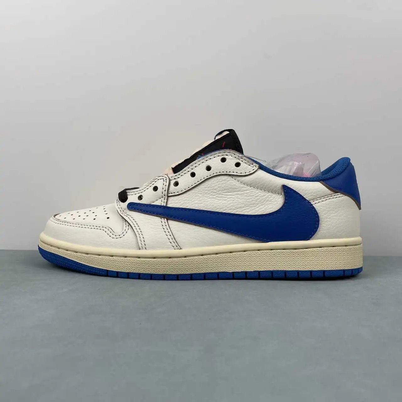 Air Jordan 1 Low DM7866-104 5