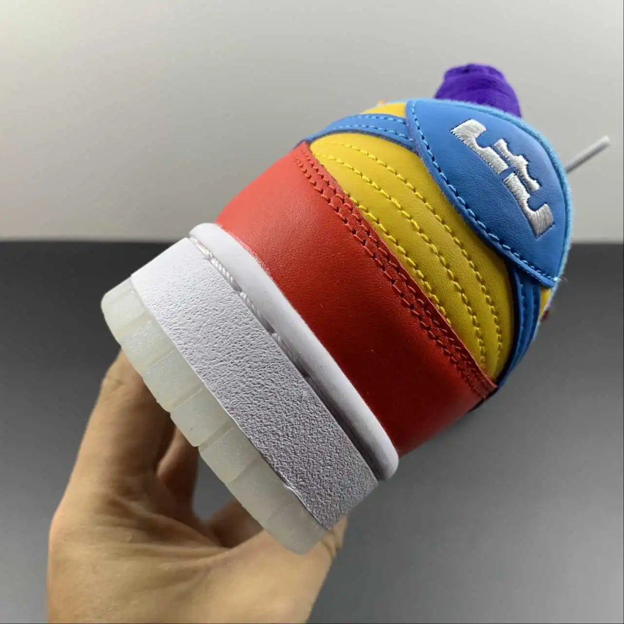 Nike Dunk Low DH8009-600 10