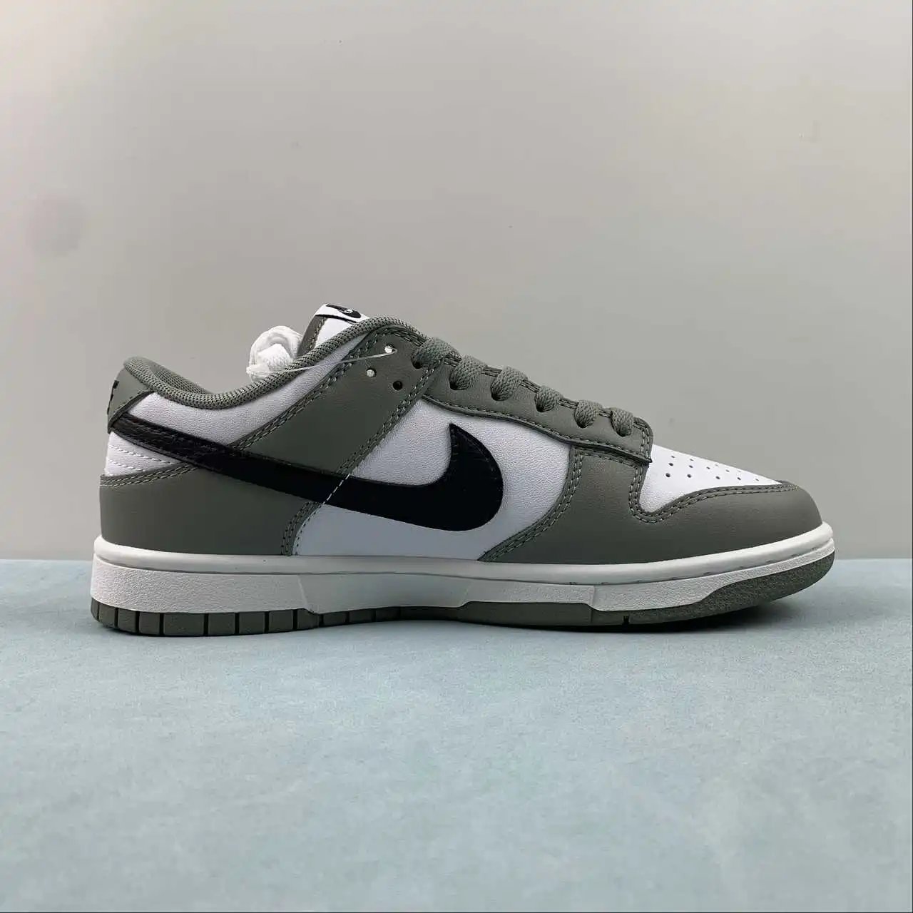 Nike Dunk Low FZ4624-001 5