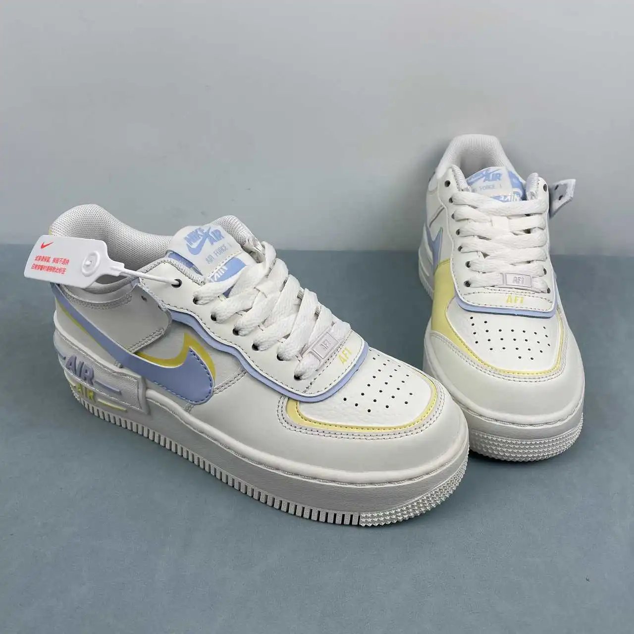 Nike Air Force 1 DZ1847-118 thumbnail 2