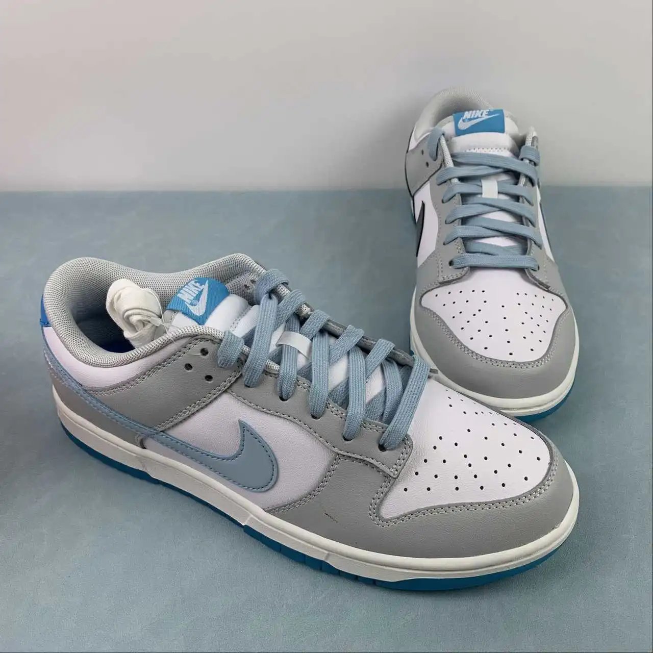Nike Dunk Low FN3433-141 thumbnail 2