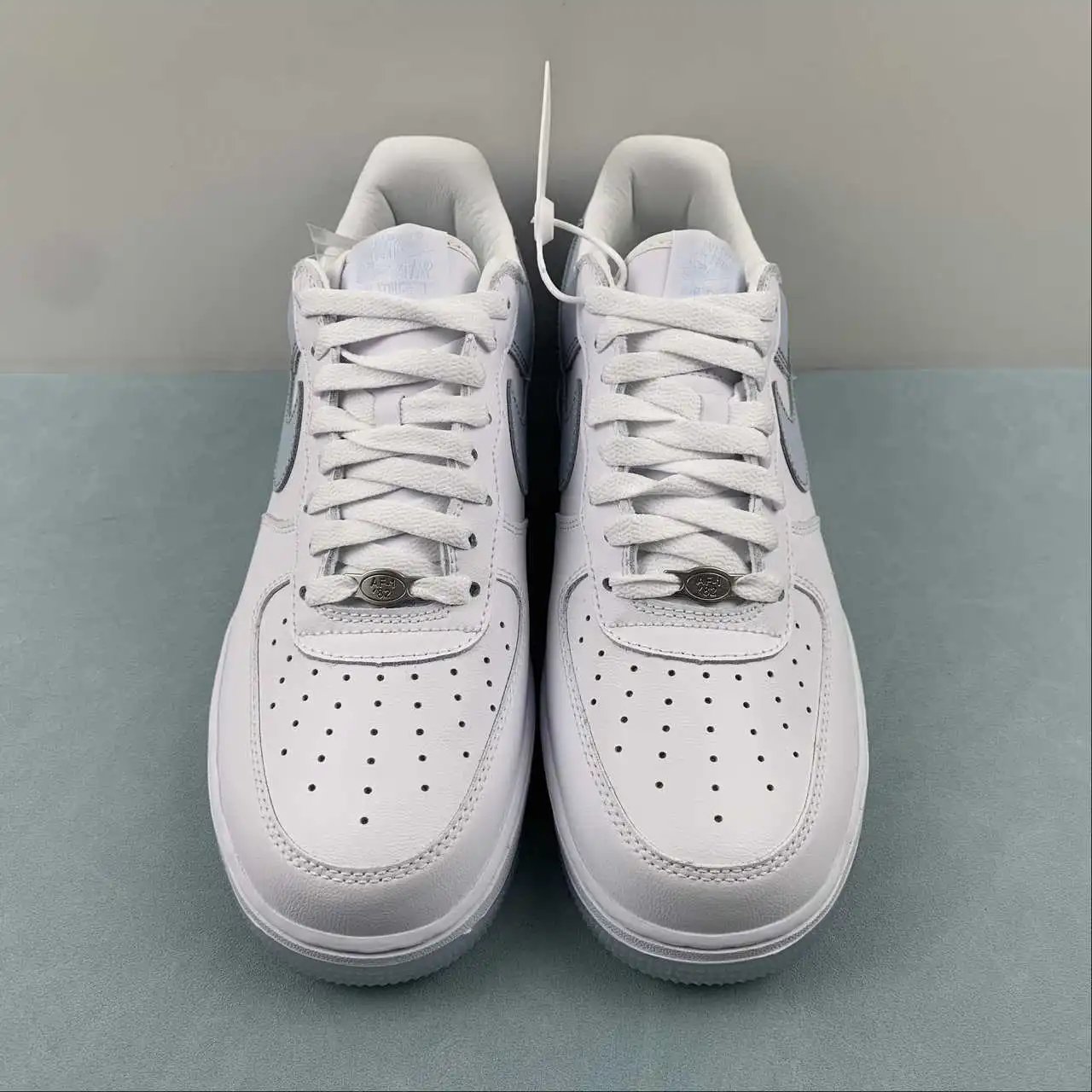 Nike Air Force 1 FJ5755-100 thumbnail 3