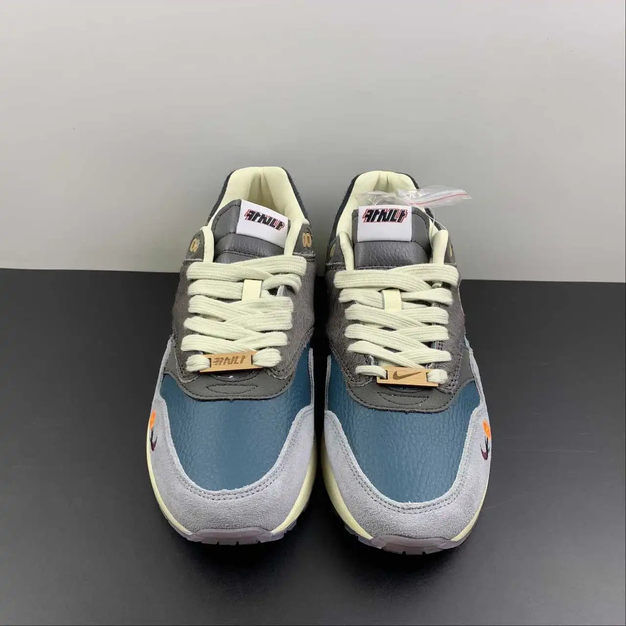 Nike Air Max1 DQ8475-001 thumbnail 3