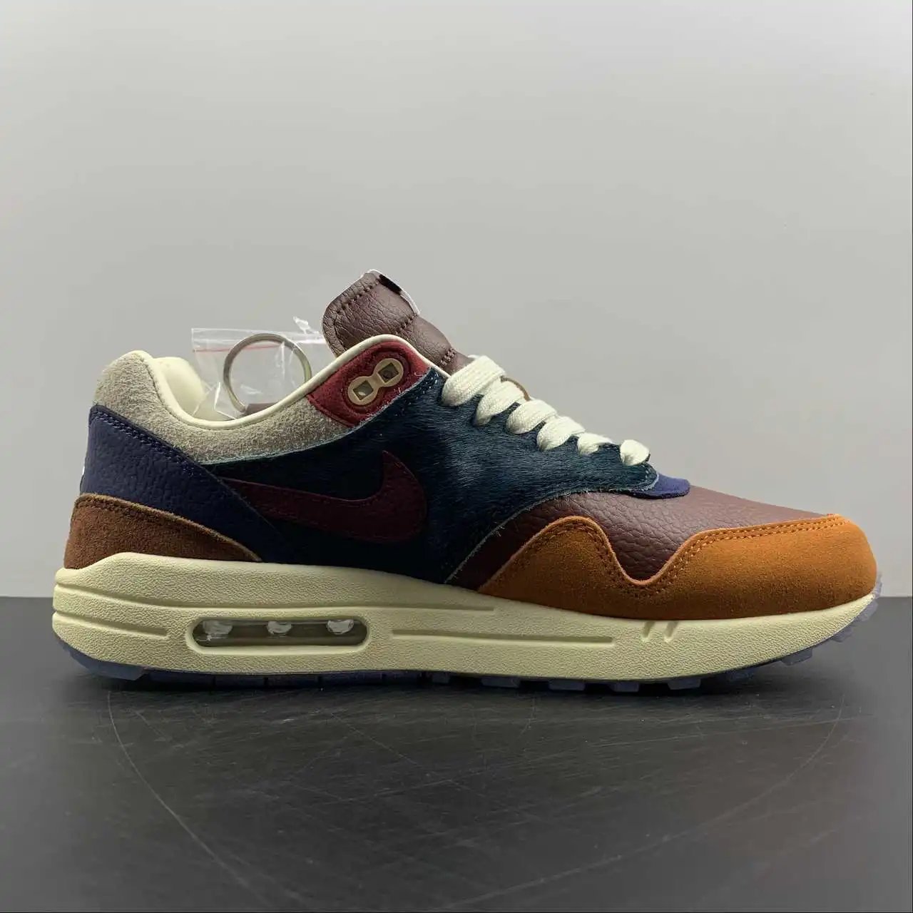 Nike Air Max1 DQ8475-800 thumbnail 4