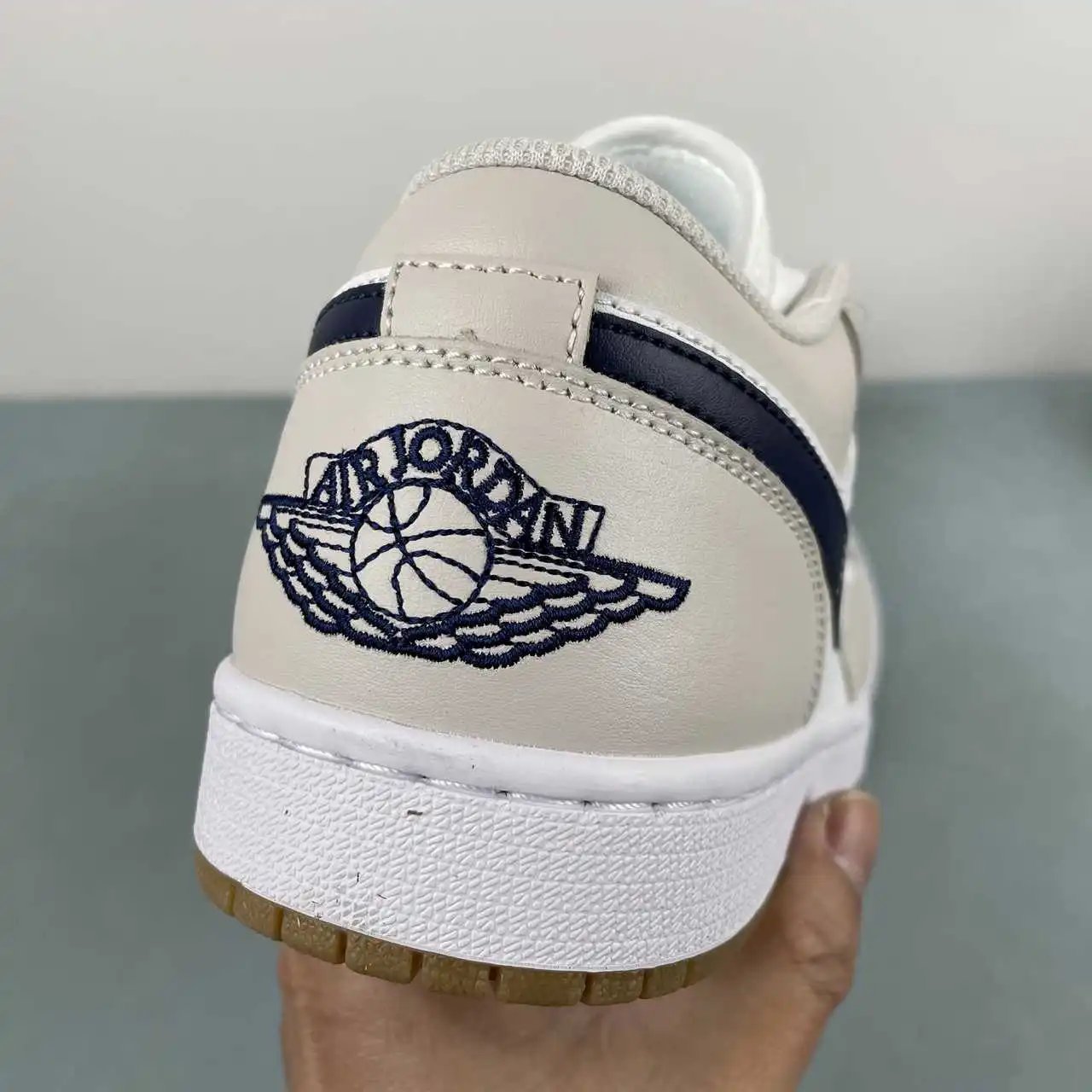 Air Jordan 1 Low 553558-146 8