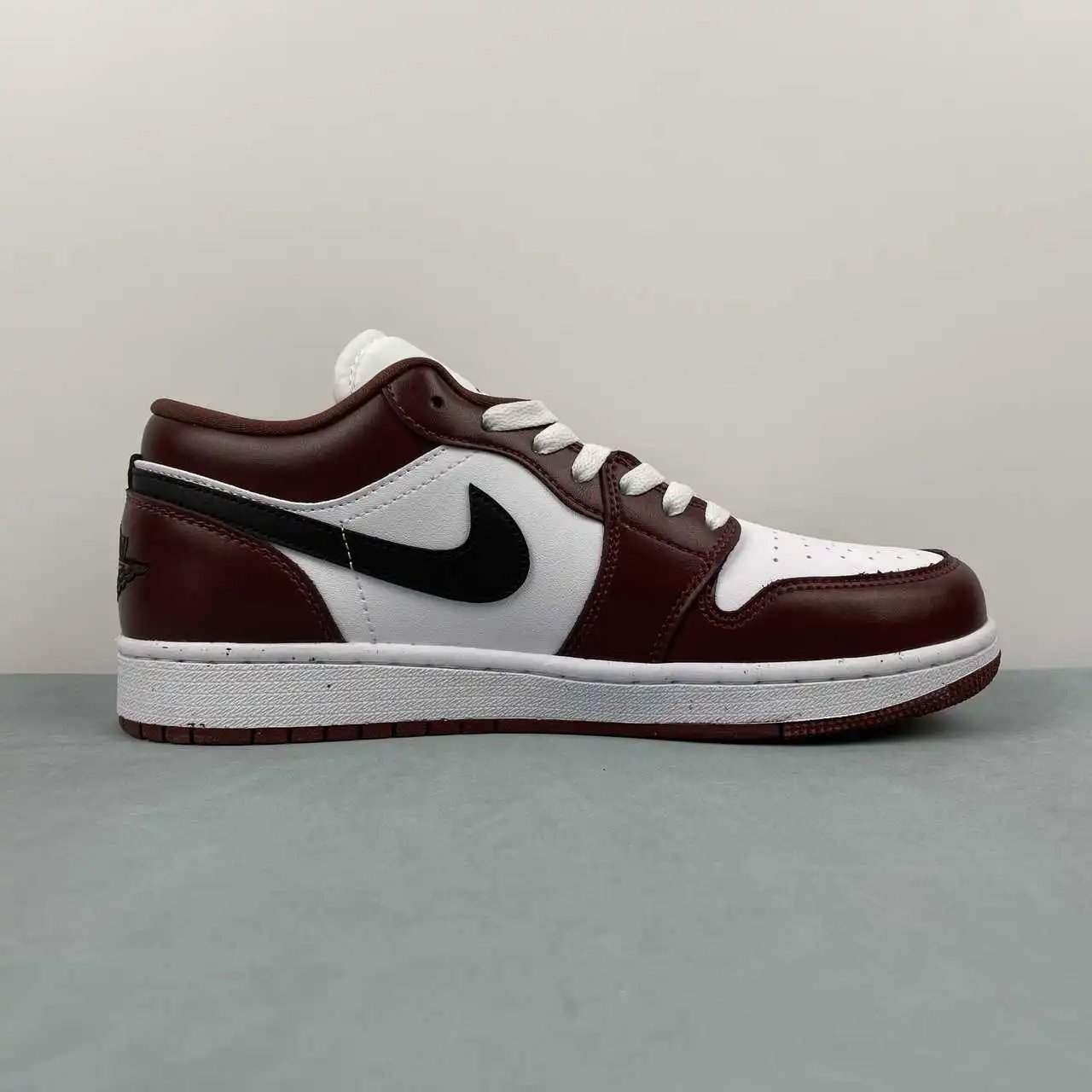 Air Jordan 1 Low HF3148-102 6