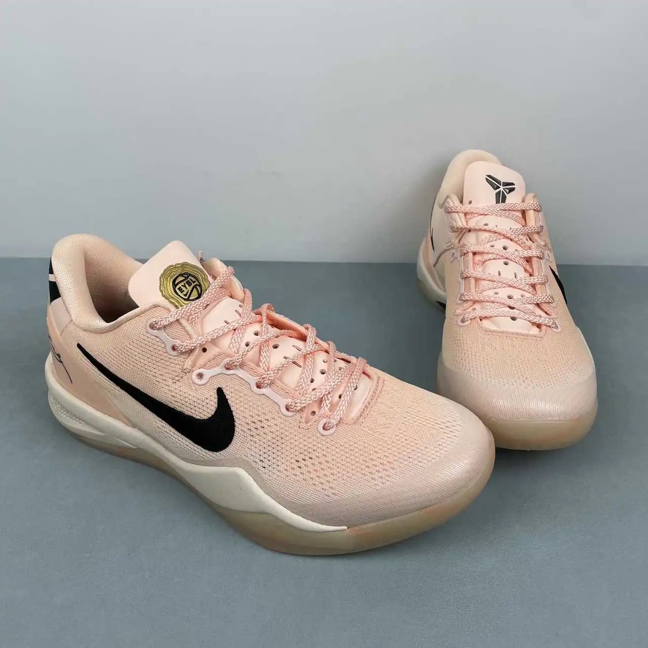 Nike Kobe HQ3138-800 thumbnail 2