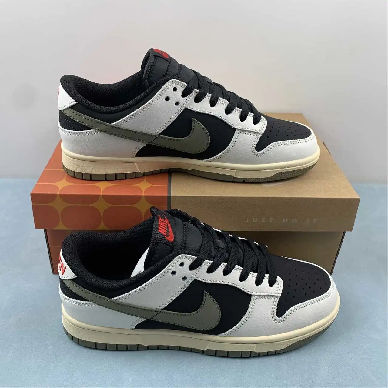 Nike Dunk Low 630358-106