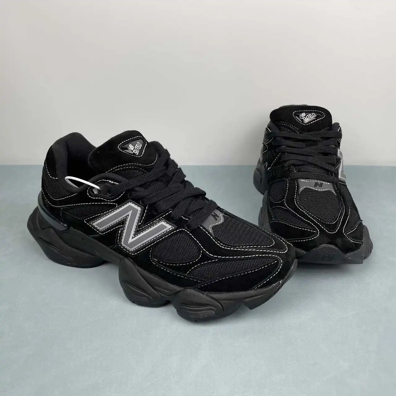 New Balance 9060 U9060BB thumbnail 2