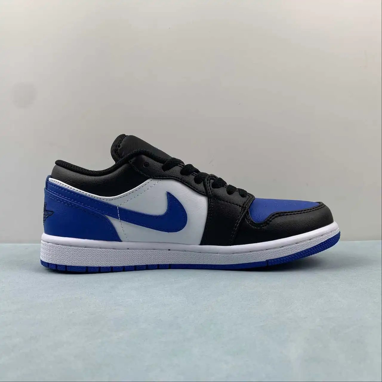 Air Jordan 1 Low 553560-140 6