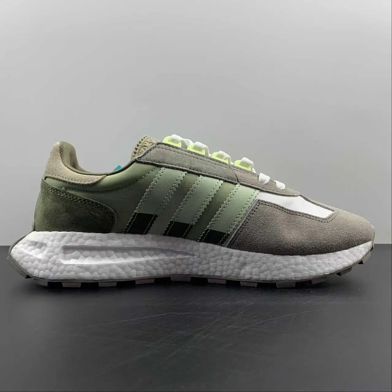 Adidas Retropy E5 HP7742 thumbnail 4