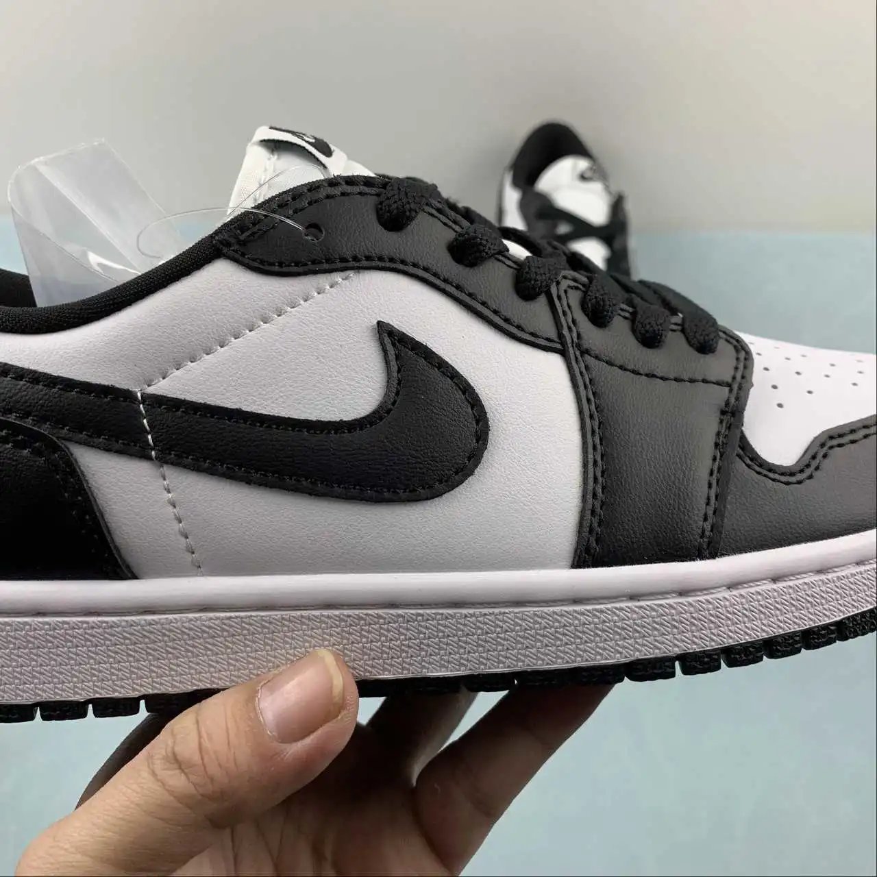 Air Jordan 1 Low CZ0790-110 9