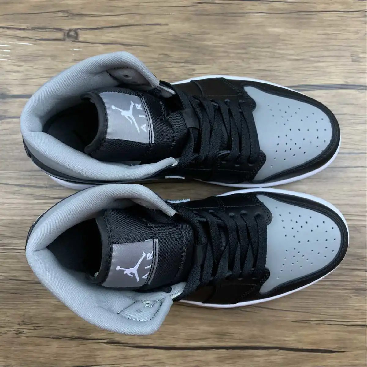 AJ1 Mid Shadow Grey – BQ6472-007 thumbnail 4