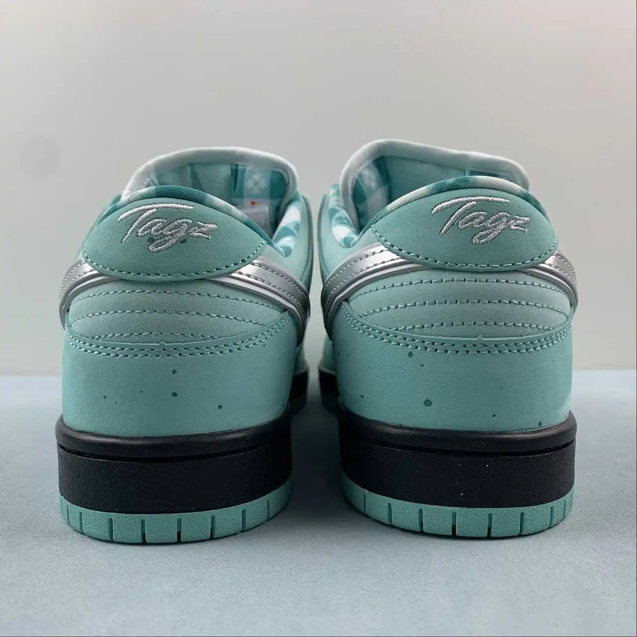Nike Dunk Low BV1310-402 11