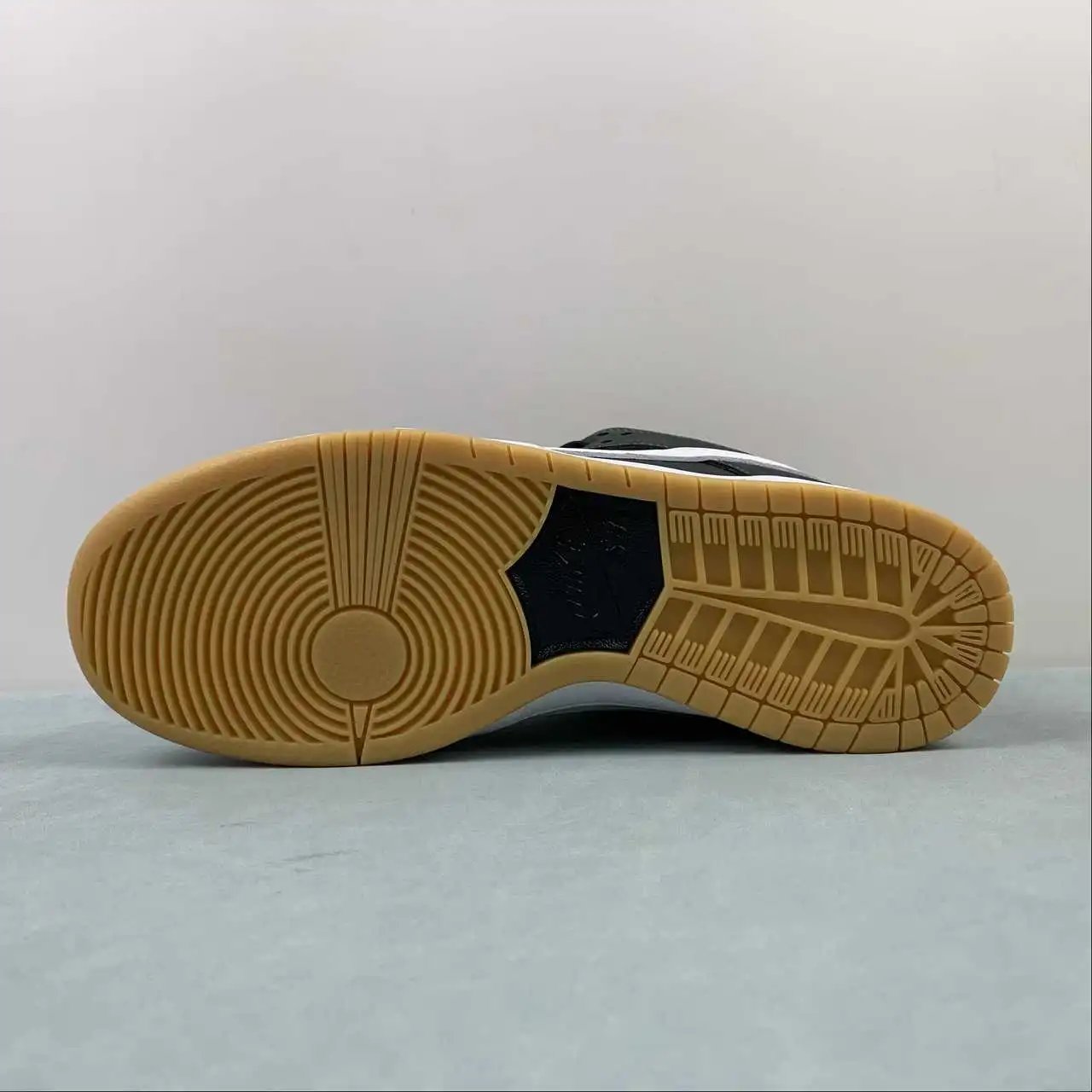 Nike Dunk Low CD2563-006 12