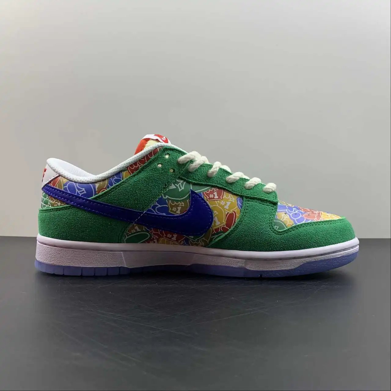 Nike Dunk Low DZ5184-300 5