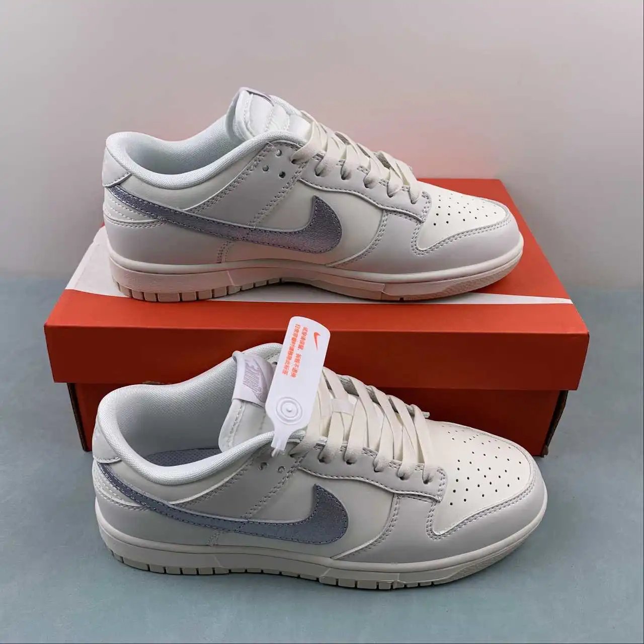 Nike Dunk Low DX5930-100