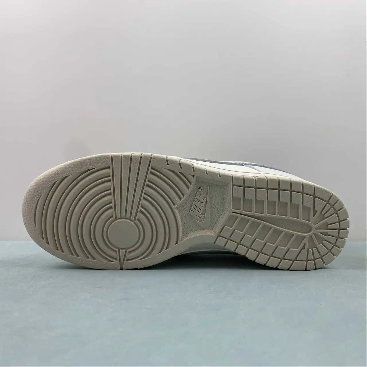 Nike Dunk Low DX5930-100 12