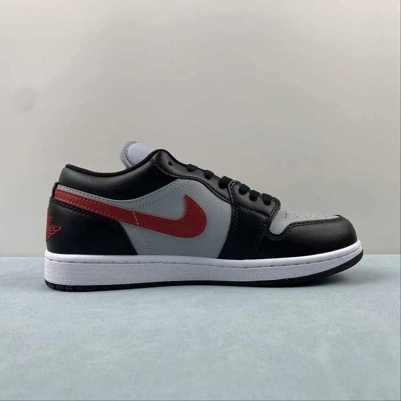 Air Jordan 1 Low DC0774-062 6