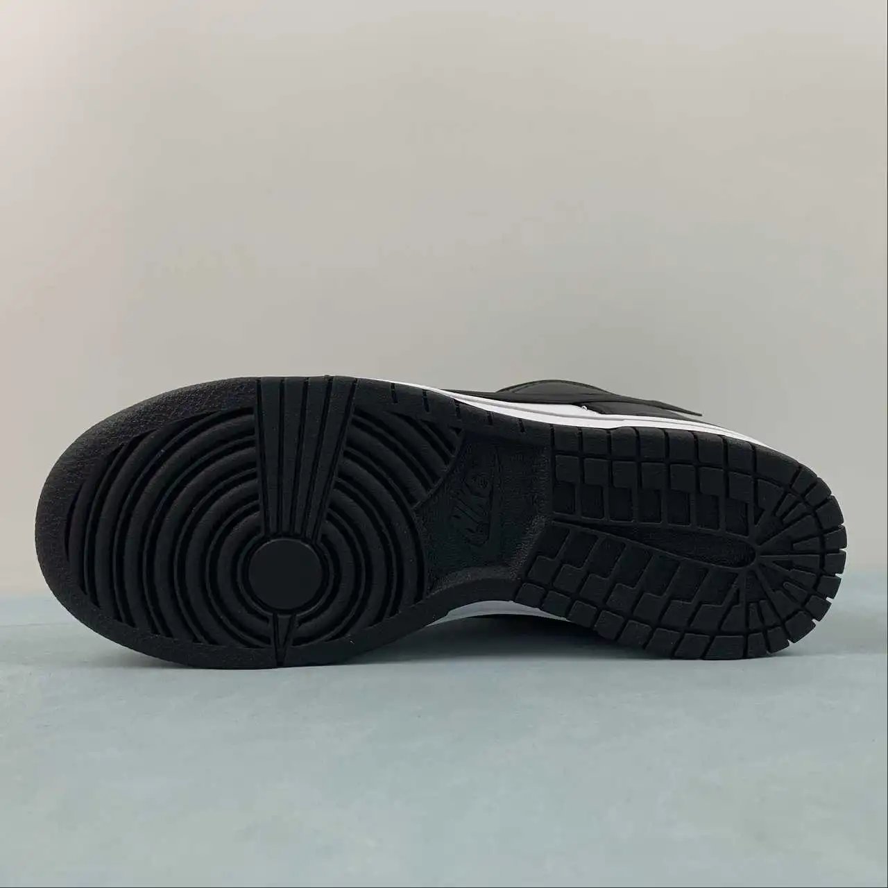 Nike Dunk Low DZ2794-001 12